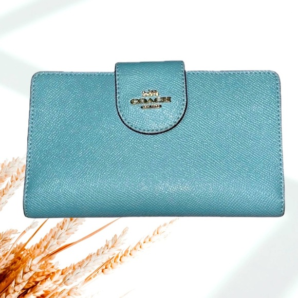 Coach Xorin Tech Wallet Wristlet Clutch Green/Teal Pebble Leather C2869 IMTEA - Picture 1 of 16
